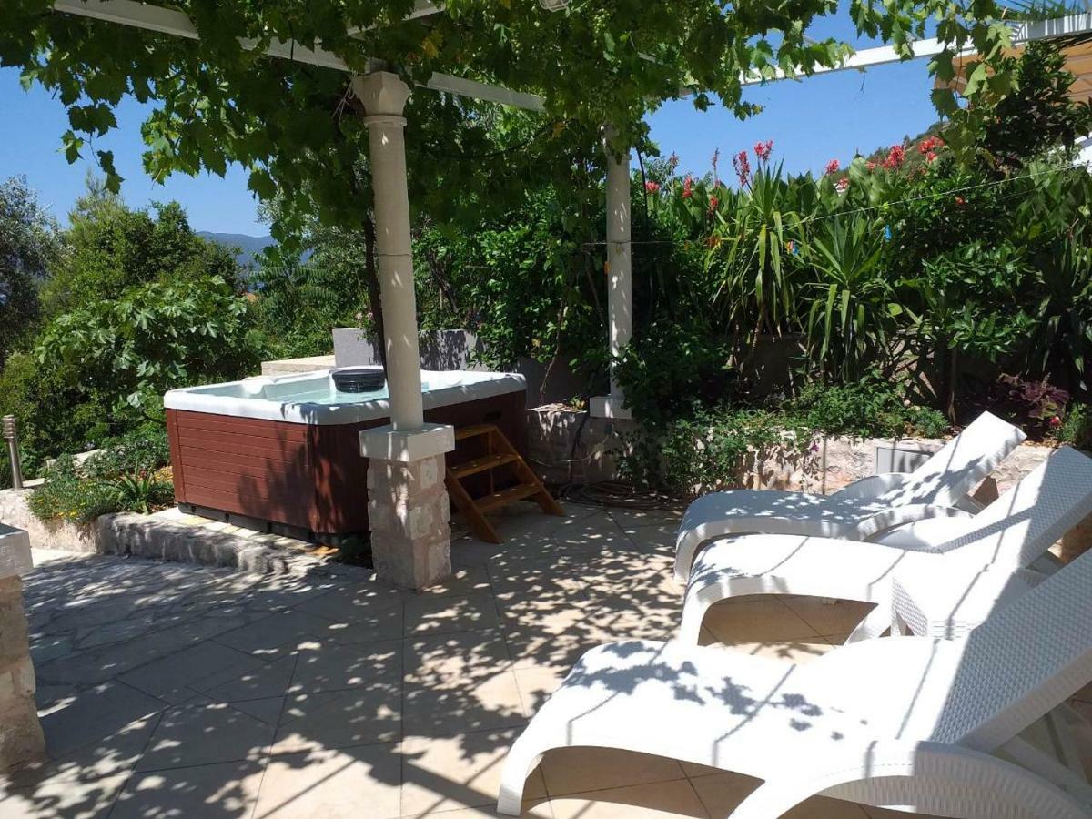 أوروبيتش Bed & Breakfast Villa Vrgorac المظهر الخارجي الصورة